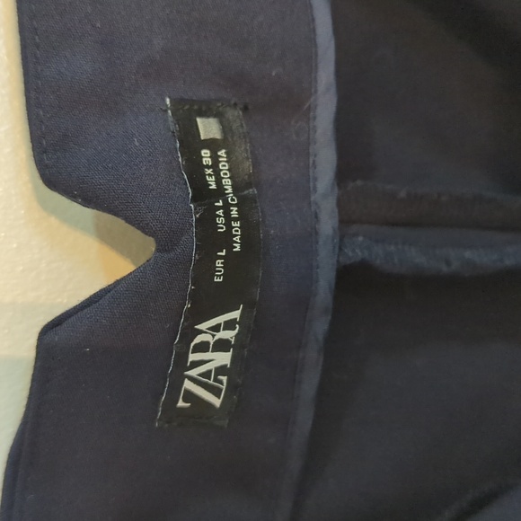 Navy Blue High-waisted Zara slim fit pants, size Large - Picture 3 of 4